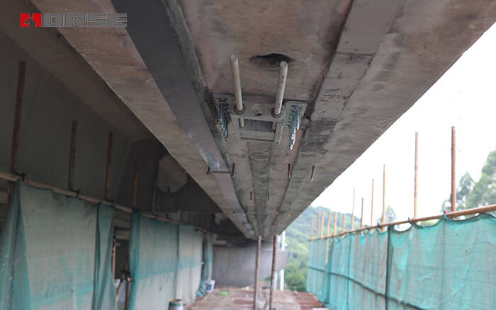 bridge engineering-Prestressed CFRP strip