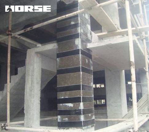 Column reinforced with carbon fiber reinforced polymer 