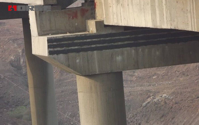 Rehabilitation of concrete highway bridges with CFRP composites