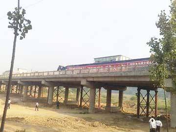 Reinforcement Of Large Transportation Bridges